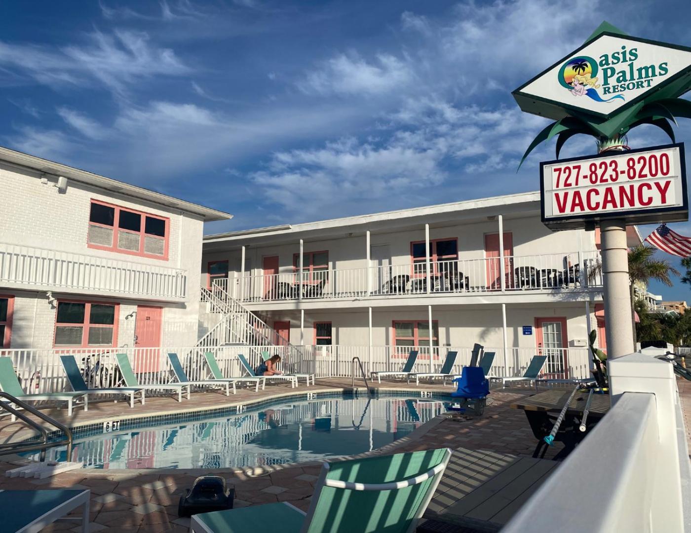 Oasis Palms Resort St. Pete Beach Exterior foto